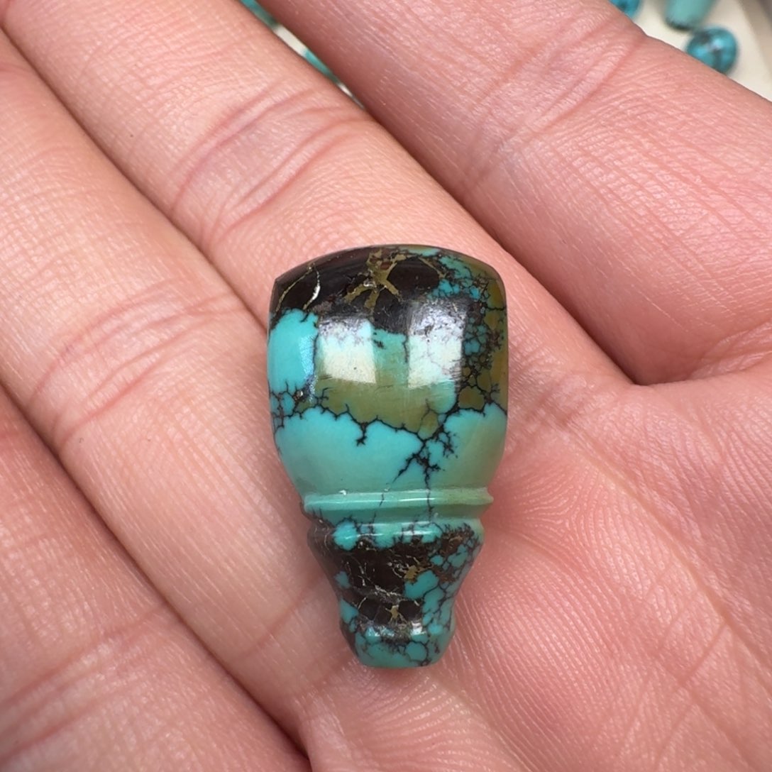 绿松石珠宝奇石未镶嵌天**上