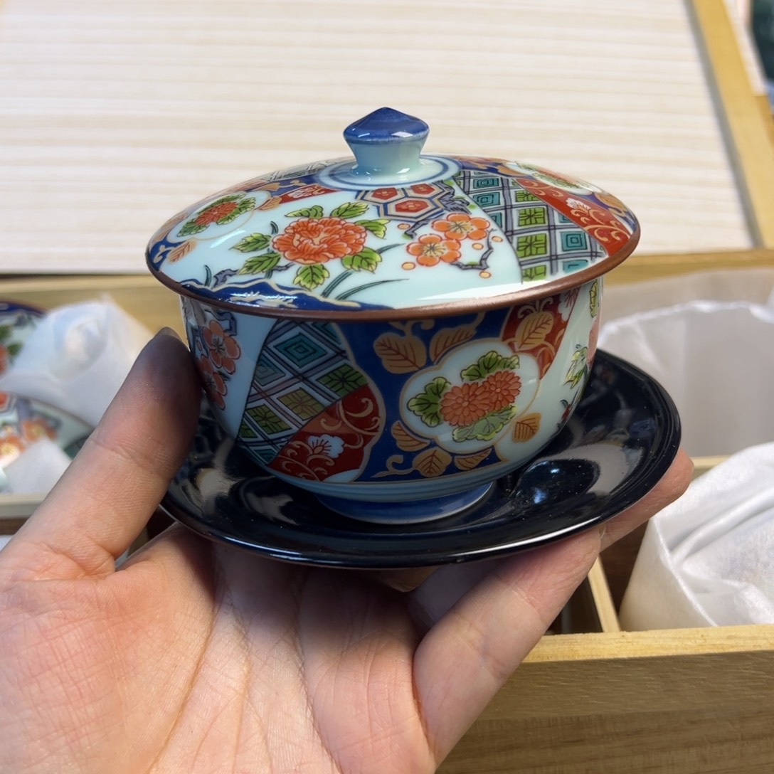 陶瓷艺术的发展与发展