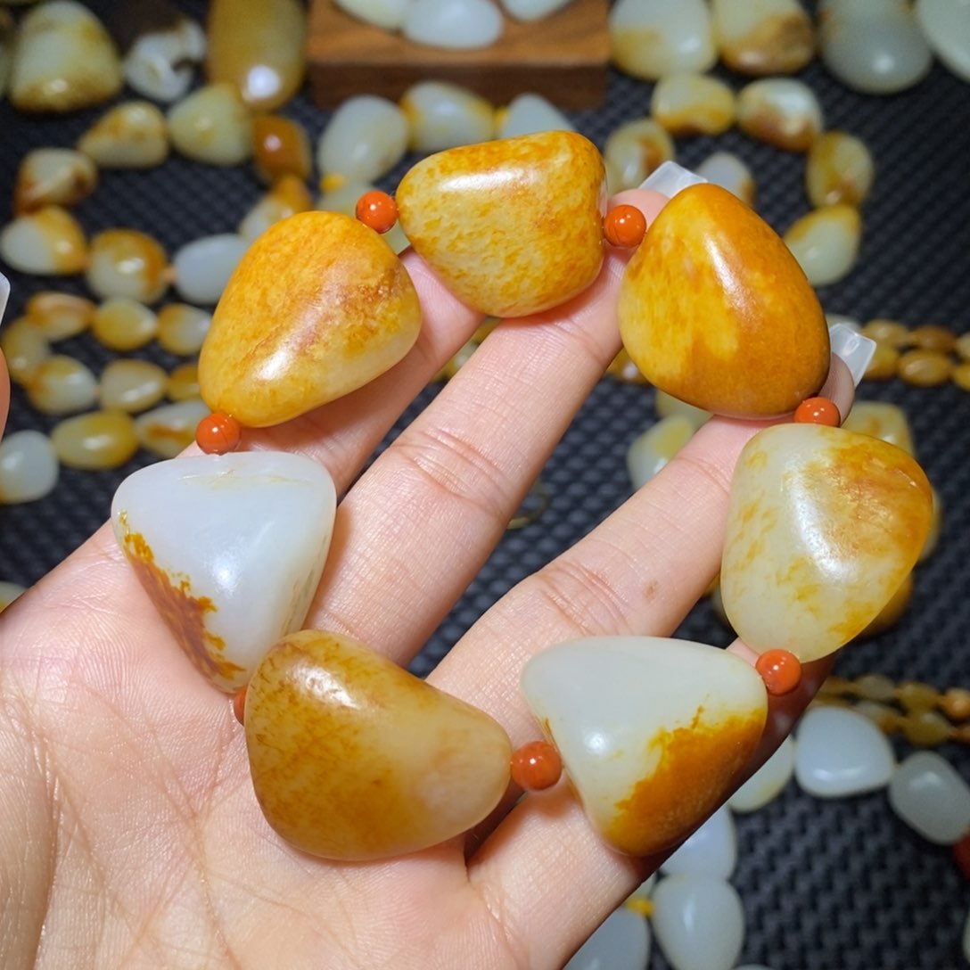 和田玉手链未镶嵌