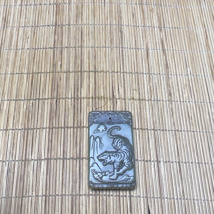 情***缘和田玉未镶嵌挂件