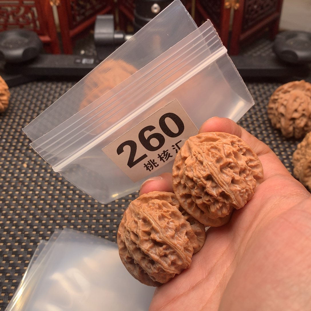 文玩核桃把件苹果39