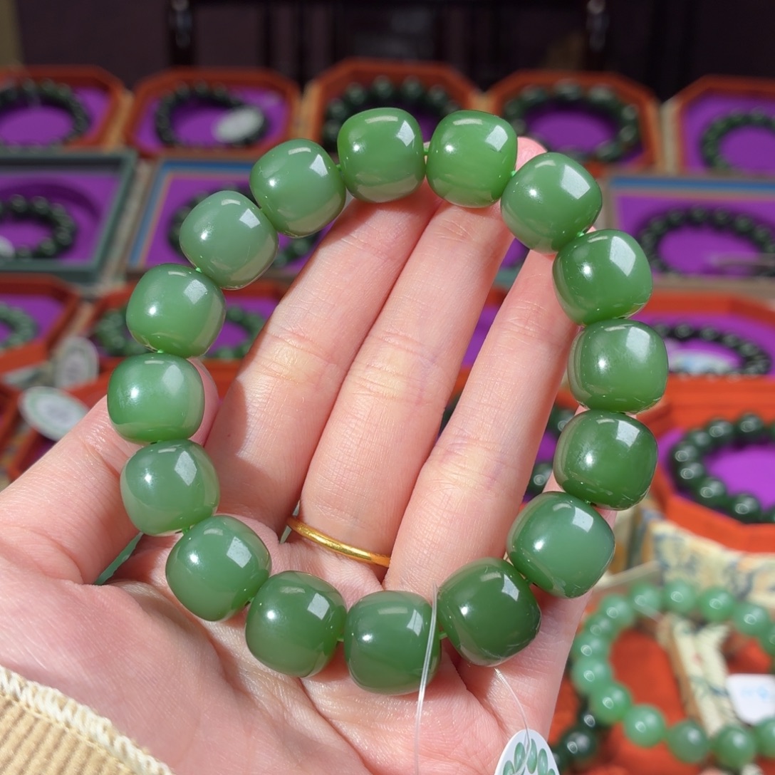 和田玉（碧玉）未镶嵌手串