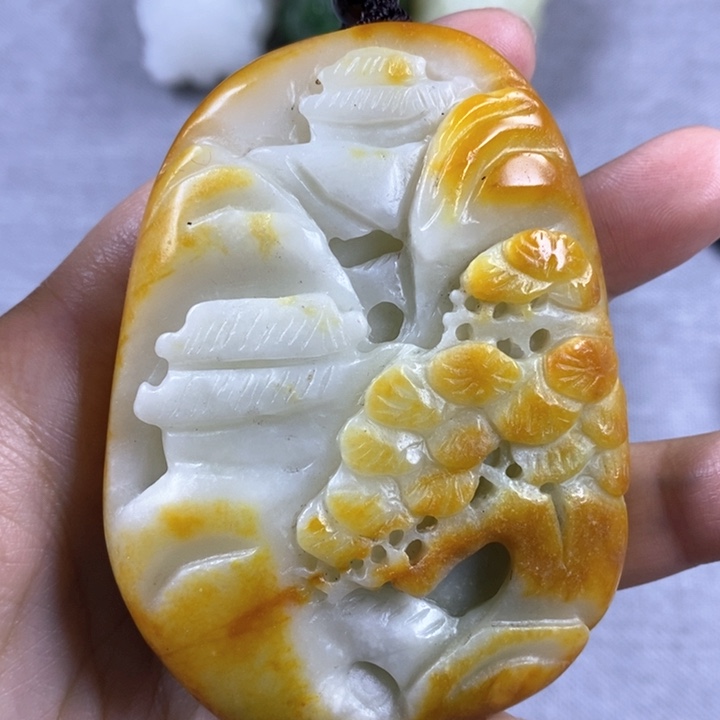 和田玉颈饰未镶嵌