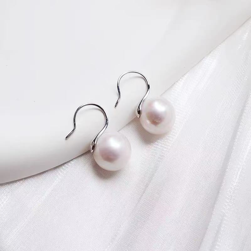【乐妈专属】淡水高跟鞋大白珠耳钉12-13mm