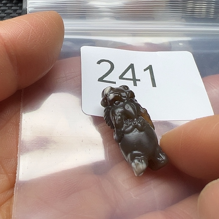 羽***鹤玛瑙/玉髓未镶嵌手链