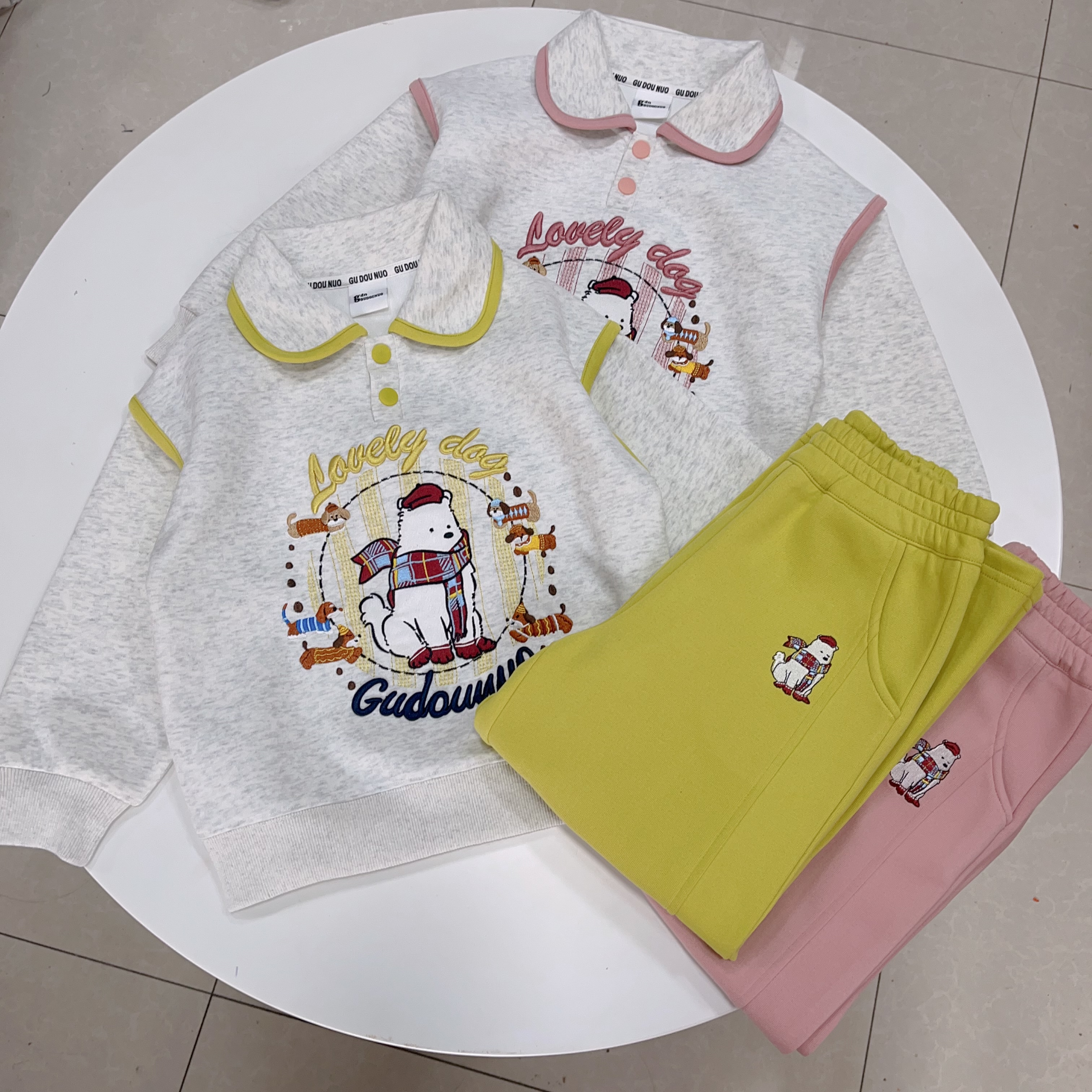 （6开头）秋季新品刺绣亲子儿童套装休闲圆领长袖男童女童小中大童