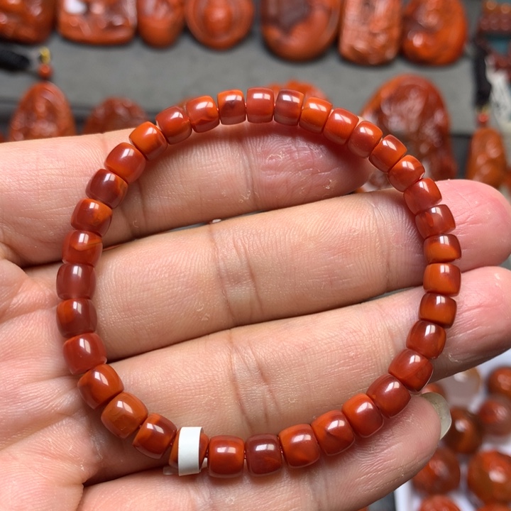 未镶嵌手串南红玛瑙5+m m