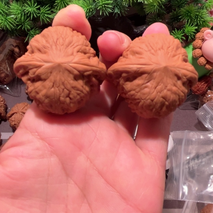 桃核吊坠一***师铁锤妹妹