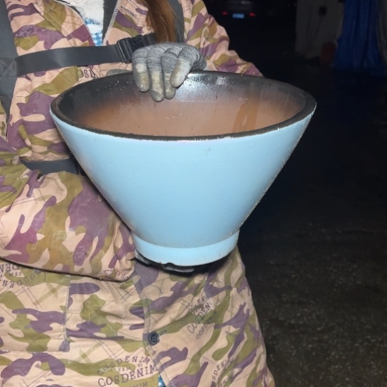 红陶口28高19瑕疵