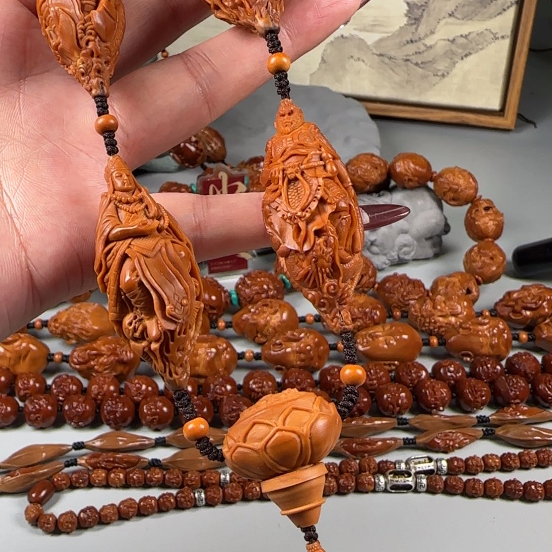 橄榄核手串/手链宽2.1鸡血红水晶核西游记手持