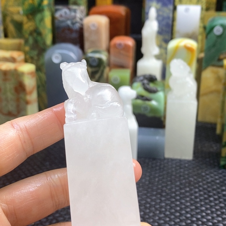 云南石大*局青田石印章石