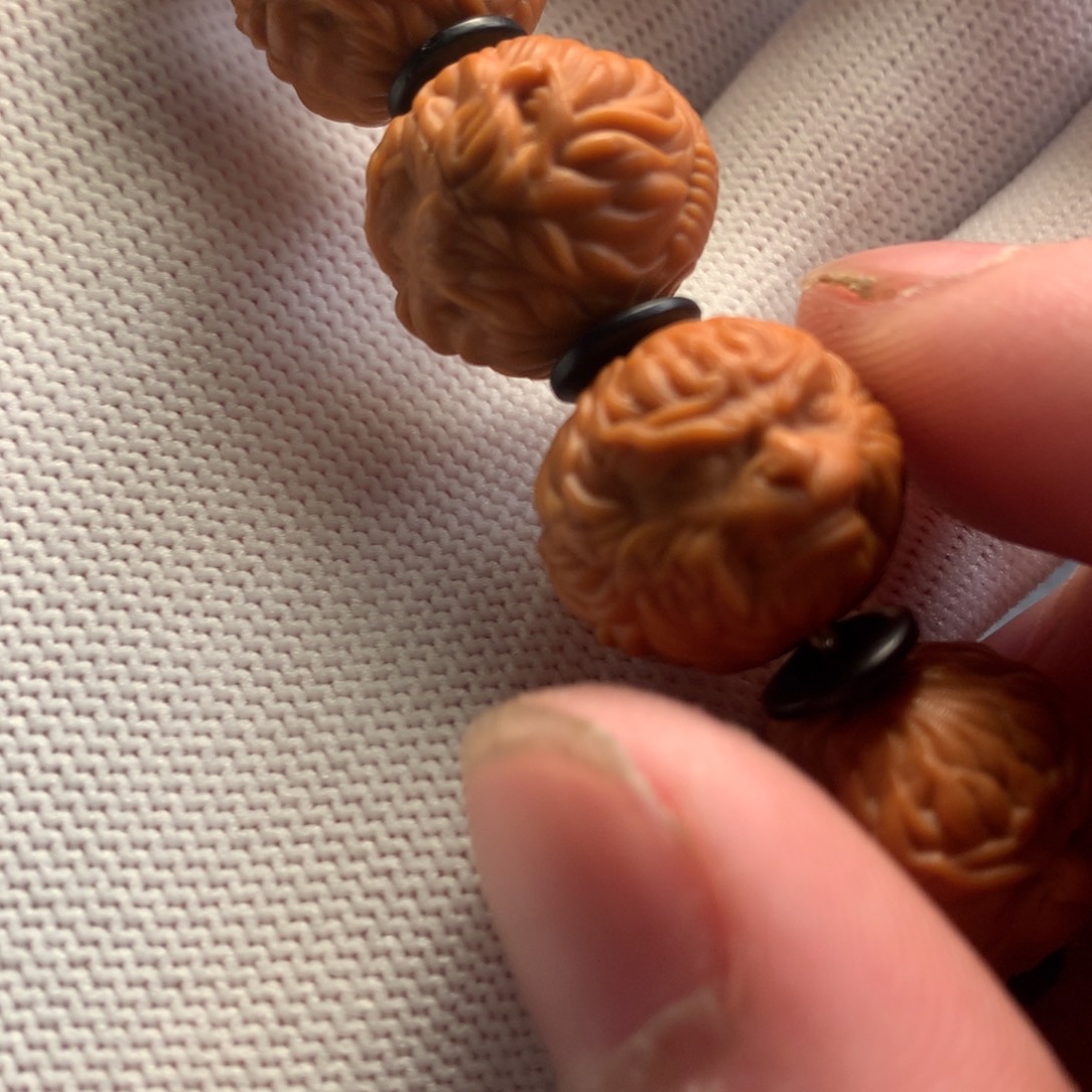 猴头核桃吊坠白*?猴头