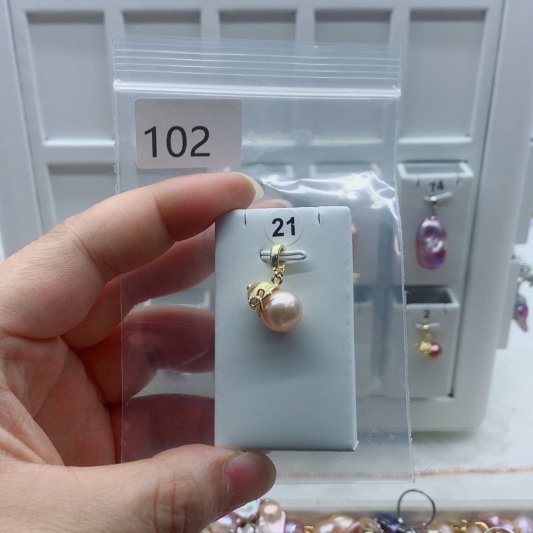 合金淡水珍珠吊坠(不含链)