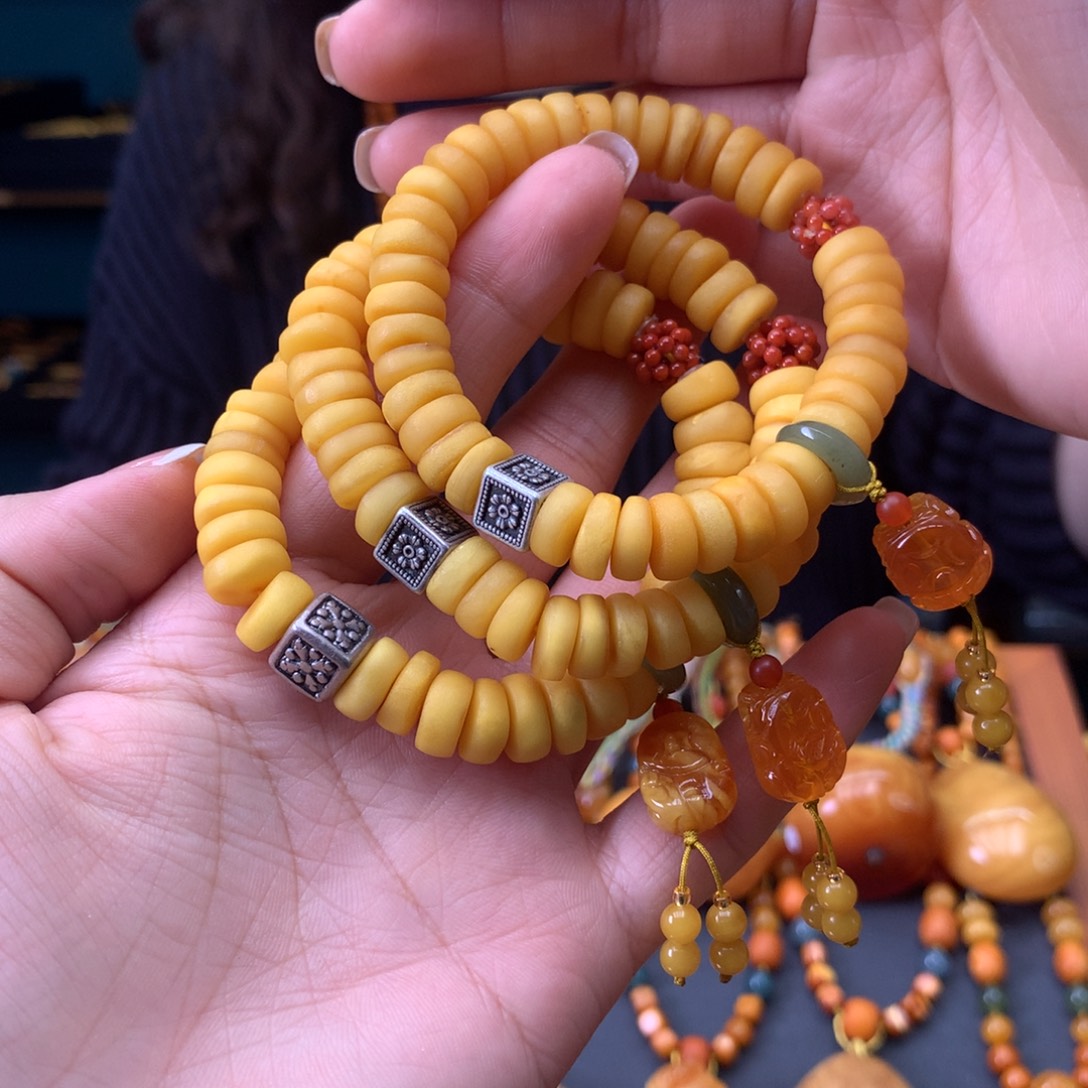 蜜蜡未镶嵌手串多样性发一