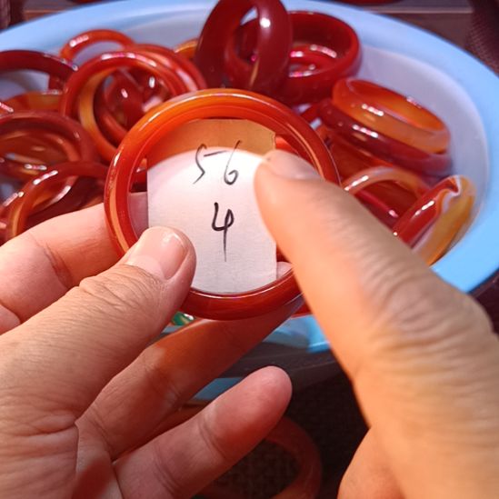 玛瑙/玉髓未镶嵌手镯