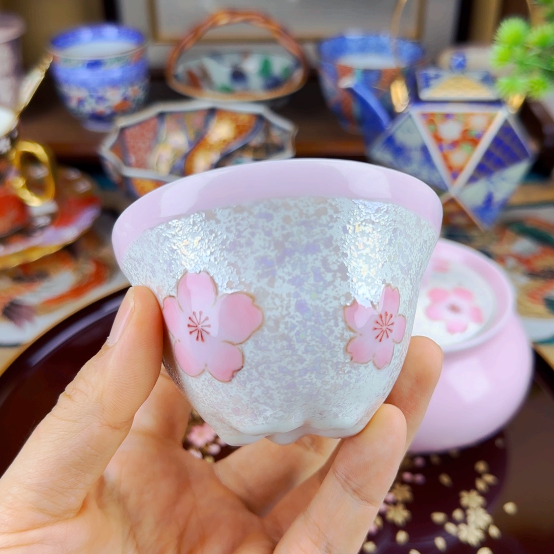 它家陶瓷真是太好看了