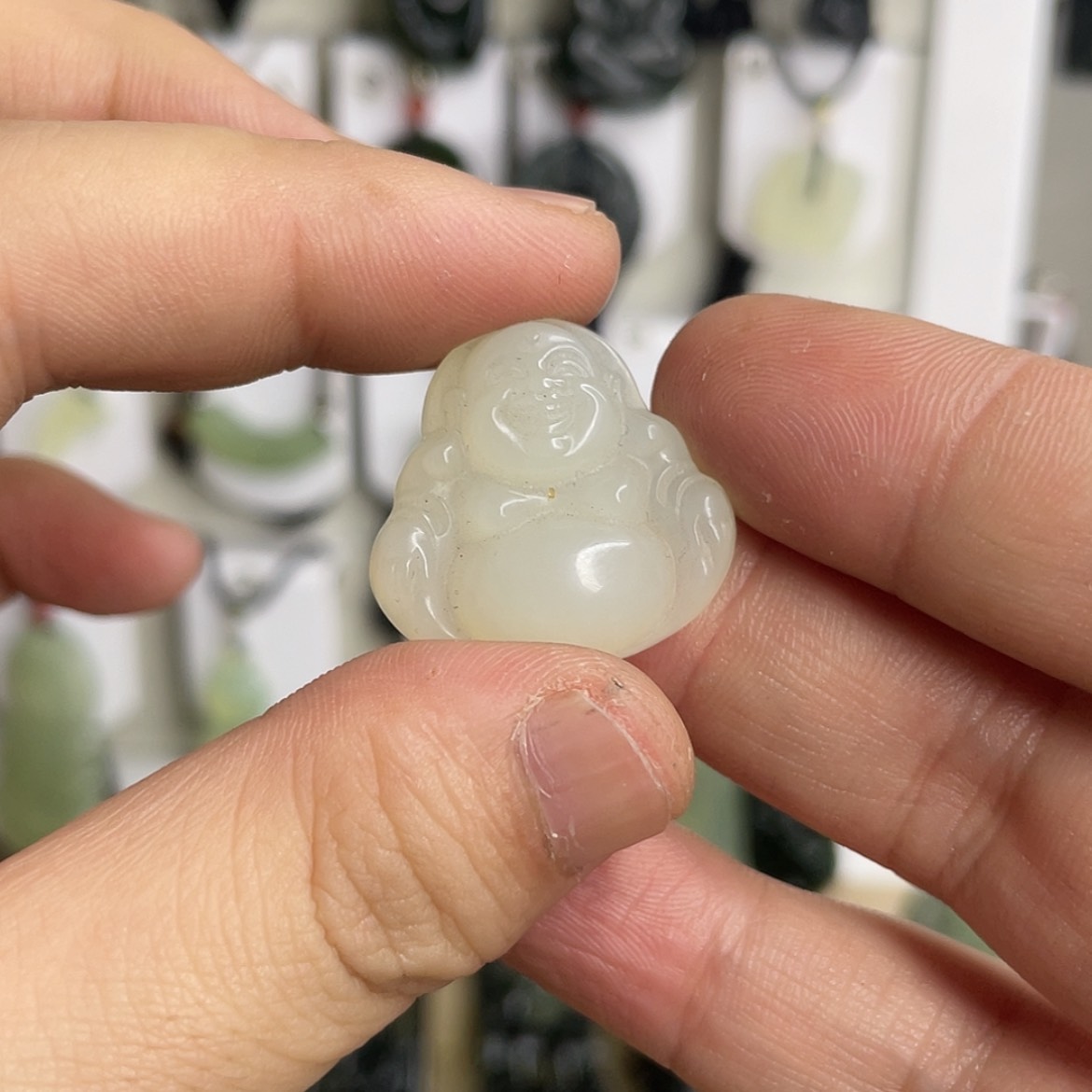 【闪购商品】岫玉颈饰未镶嵌肚佛 送绳子