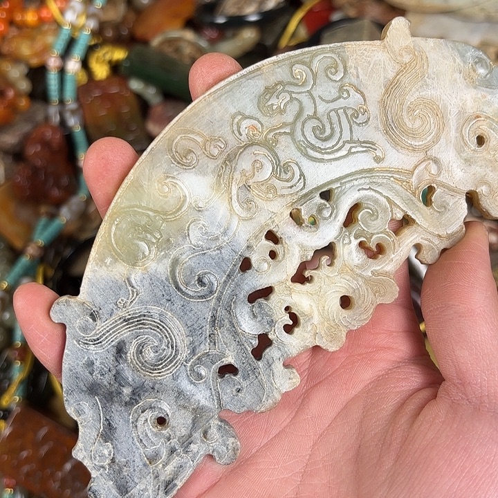 和田玉未镶嵌挂件