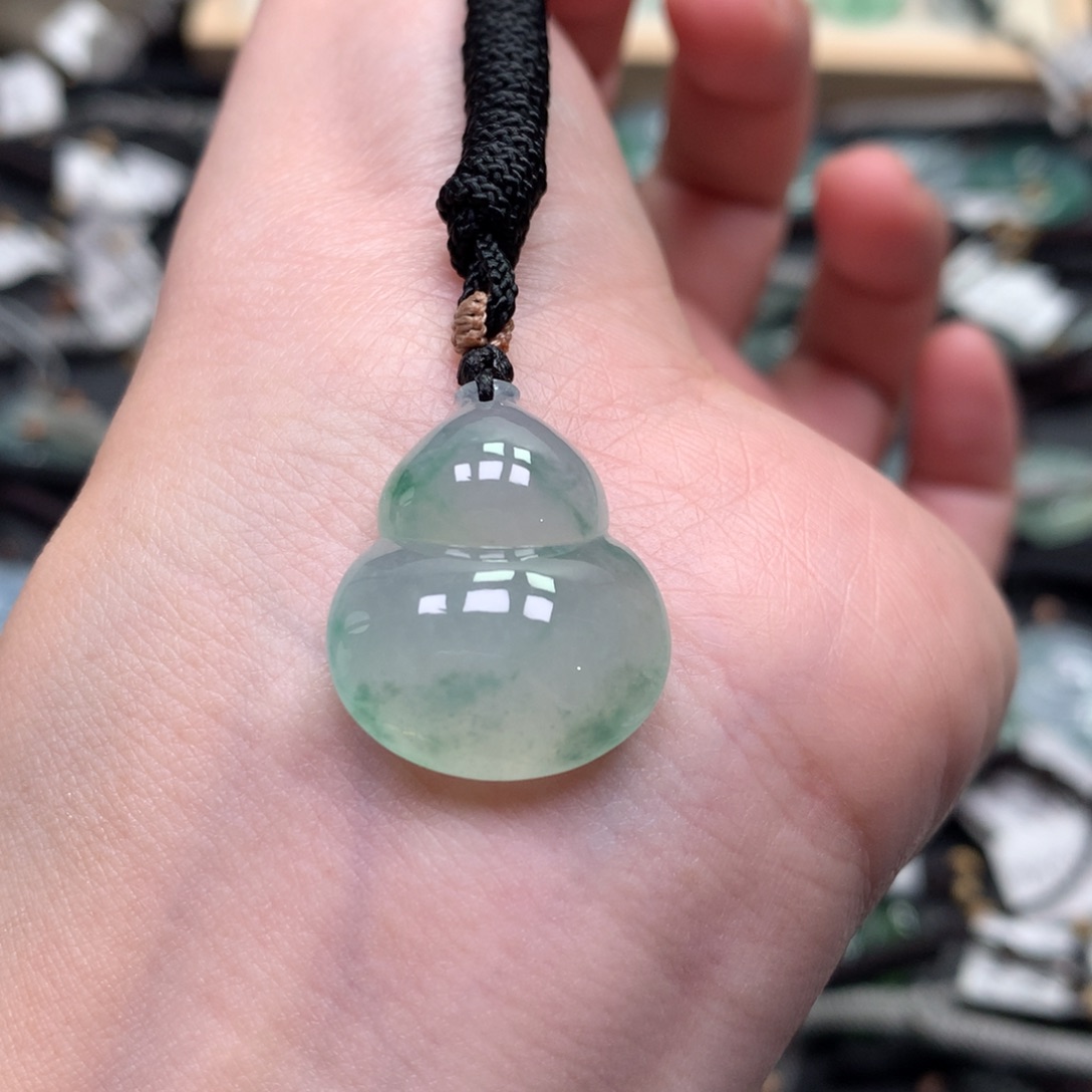 翡翠颈饰未镶嵌000000000000