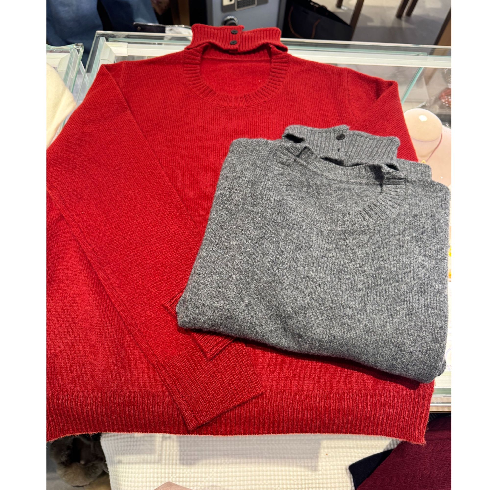 冬季韩版休闲百搭简约设计感毛衣内搭【露丝】