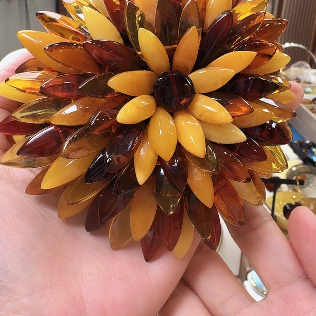 琥珀未镶嵌颈饰耳坠