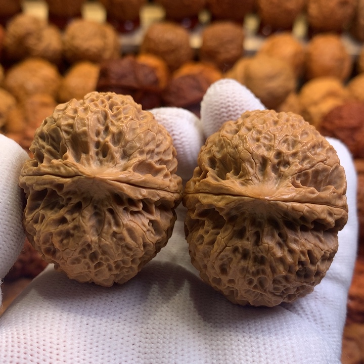 文玩核桃吊坠20哦哦哦