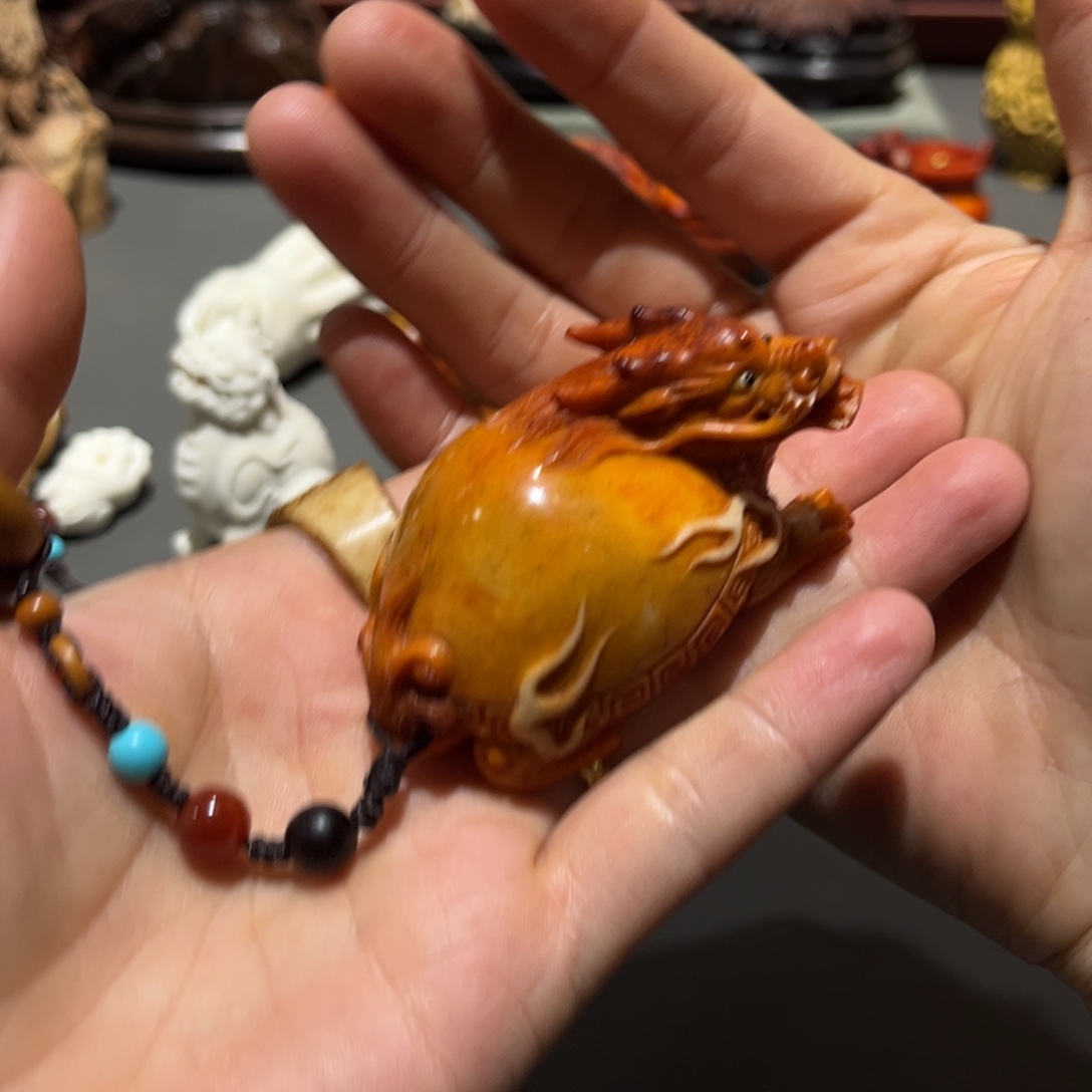 大****把件鹿骨鹿角雕刻工艺手把件