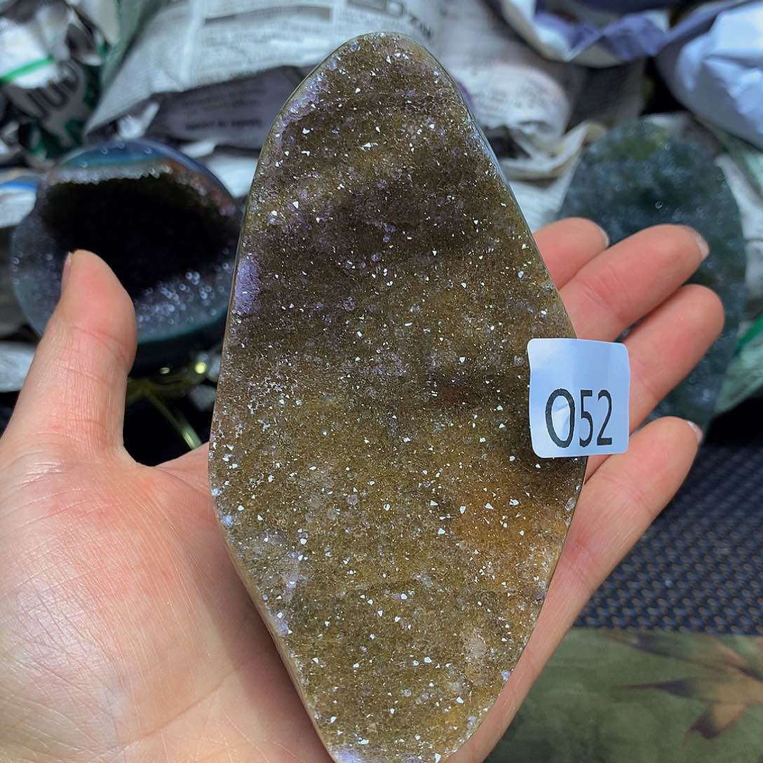 紫晶大型摆件（非配饰）未镶嵌