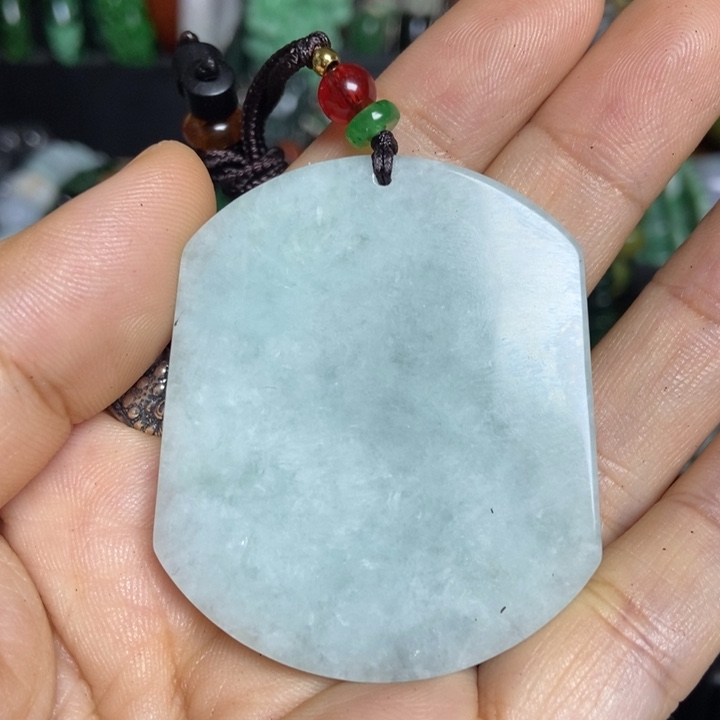 翡翠散珠平安无事牌