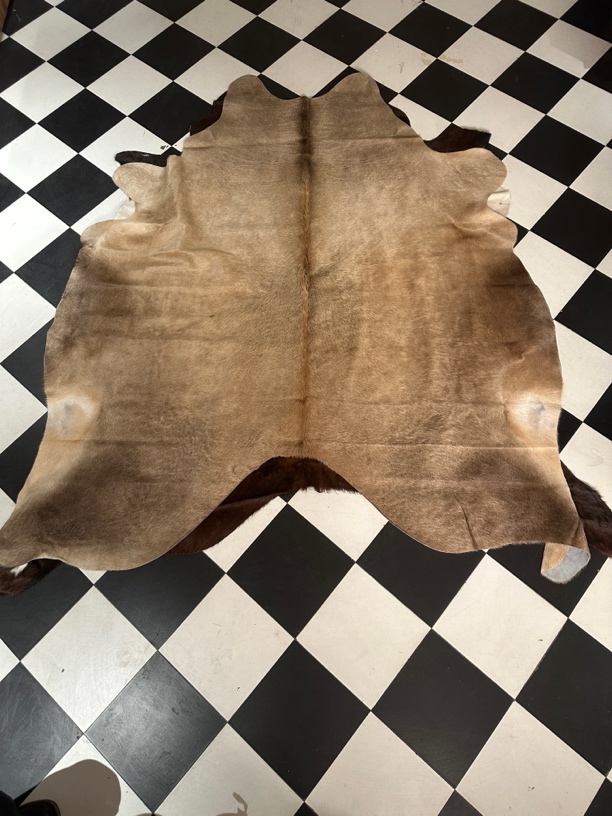 【本尼家】F501 240x215cm专拍牛皮地毯家用轻奢手工