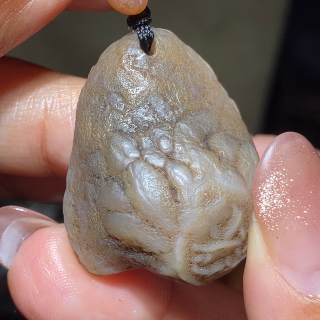 玛瑙/玉髓未镶嵌珠宝半成品