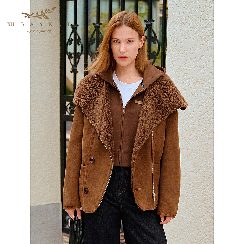 十二篮专选25冬新款100%绵羊毛美拉德皮毛一体短外套女7C65510120