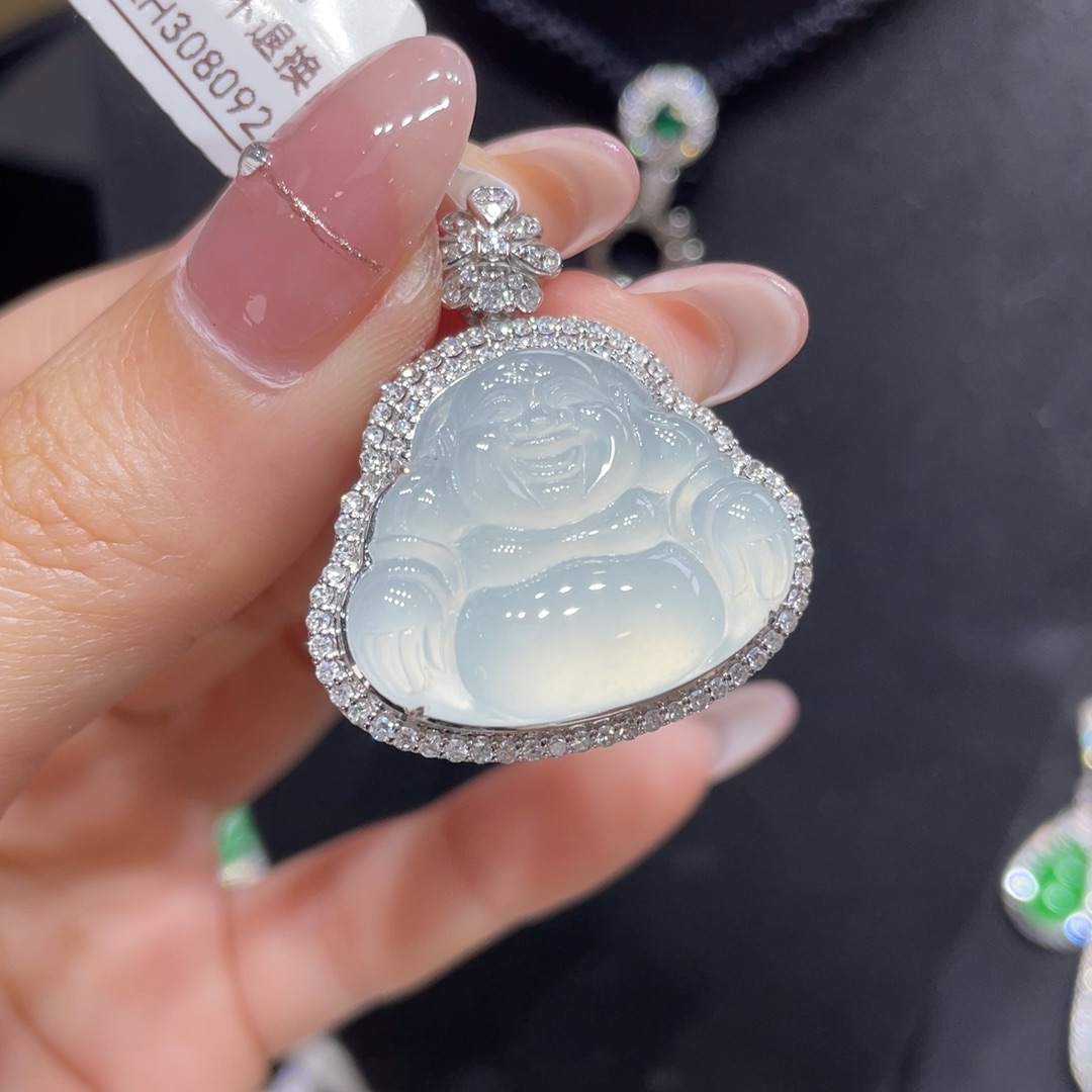 翡翠颈饰18K金镶嵌天然缅甸翡翠a货