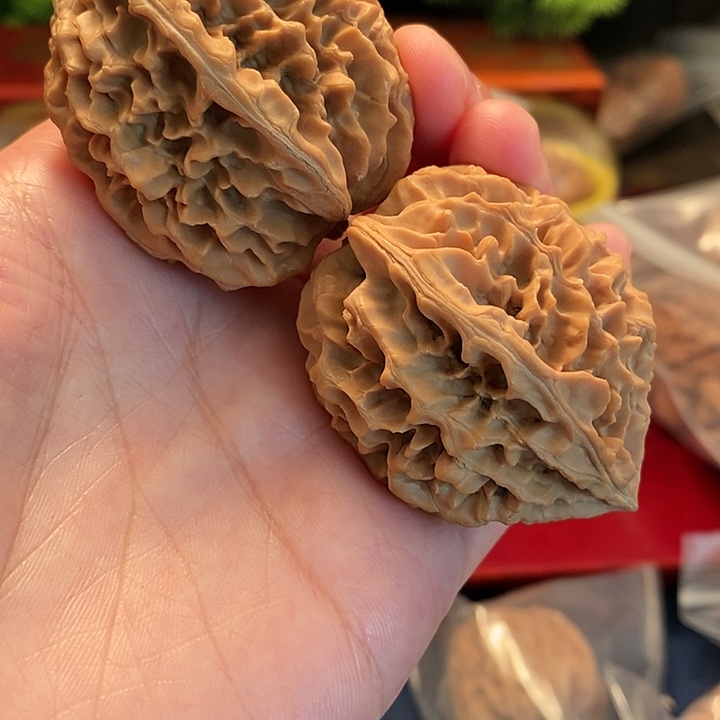 【闪购商品】文玩核桃吊坠小白鼠