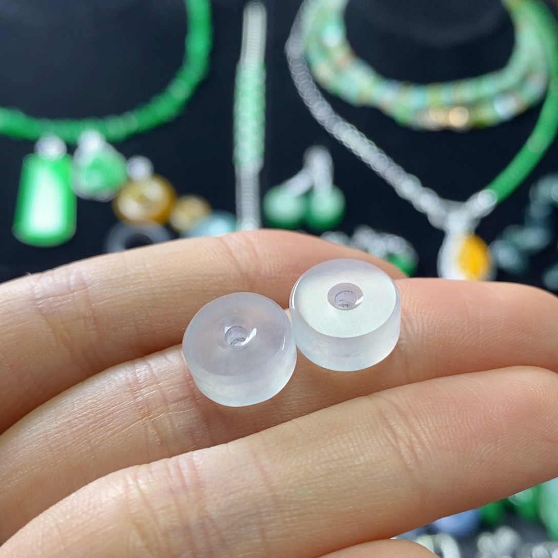 翡翠未镶嵌耳饰高冰小路路通