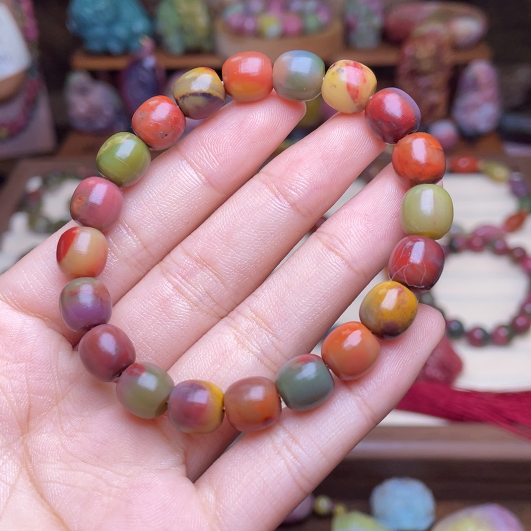 玛瑙/玉髓珠宝半成品未镶嵌菩**哥盐源玛瑙油画风老型手串