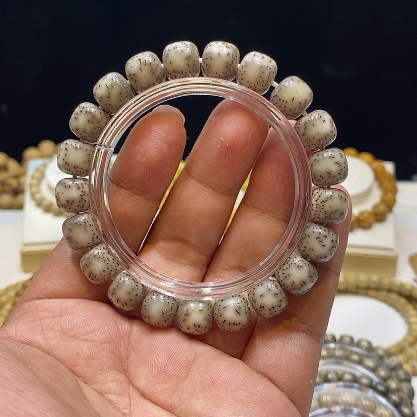 【闪购商品】星月菩提手串肥*石玉料卡11尺寸