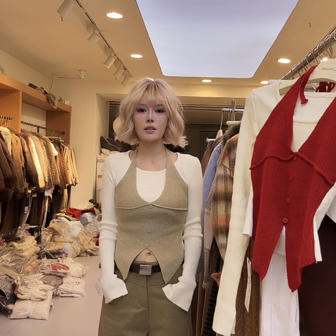 女秋冬韩系假两件挂脖拼色修身显瘦针织上衣