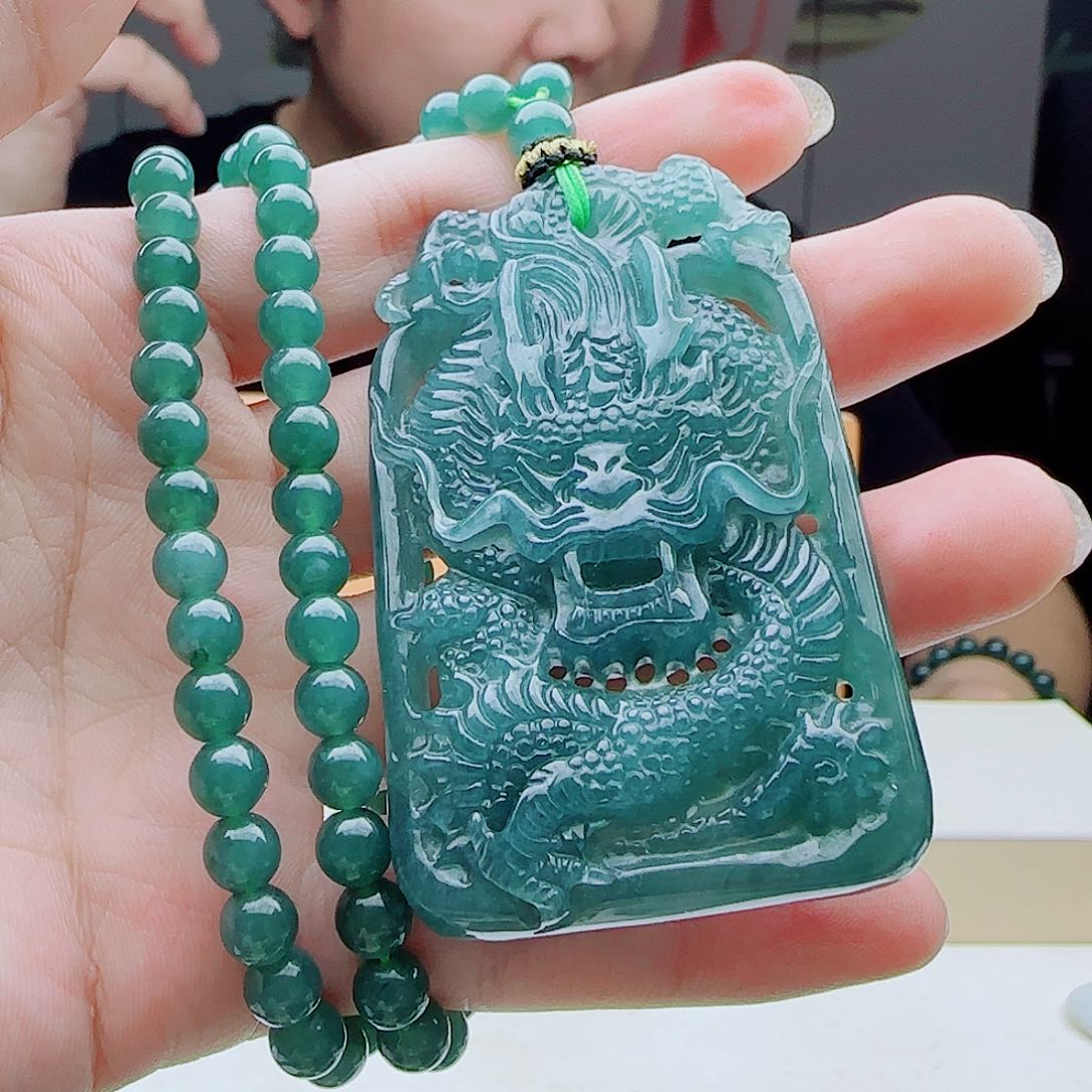 颈饰未镶嵌翡翠99999