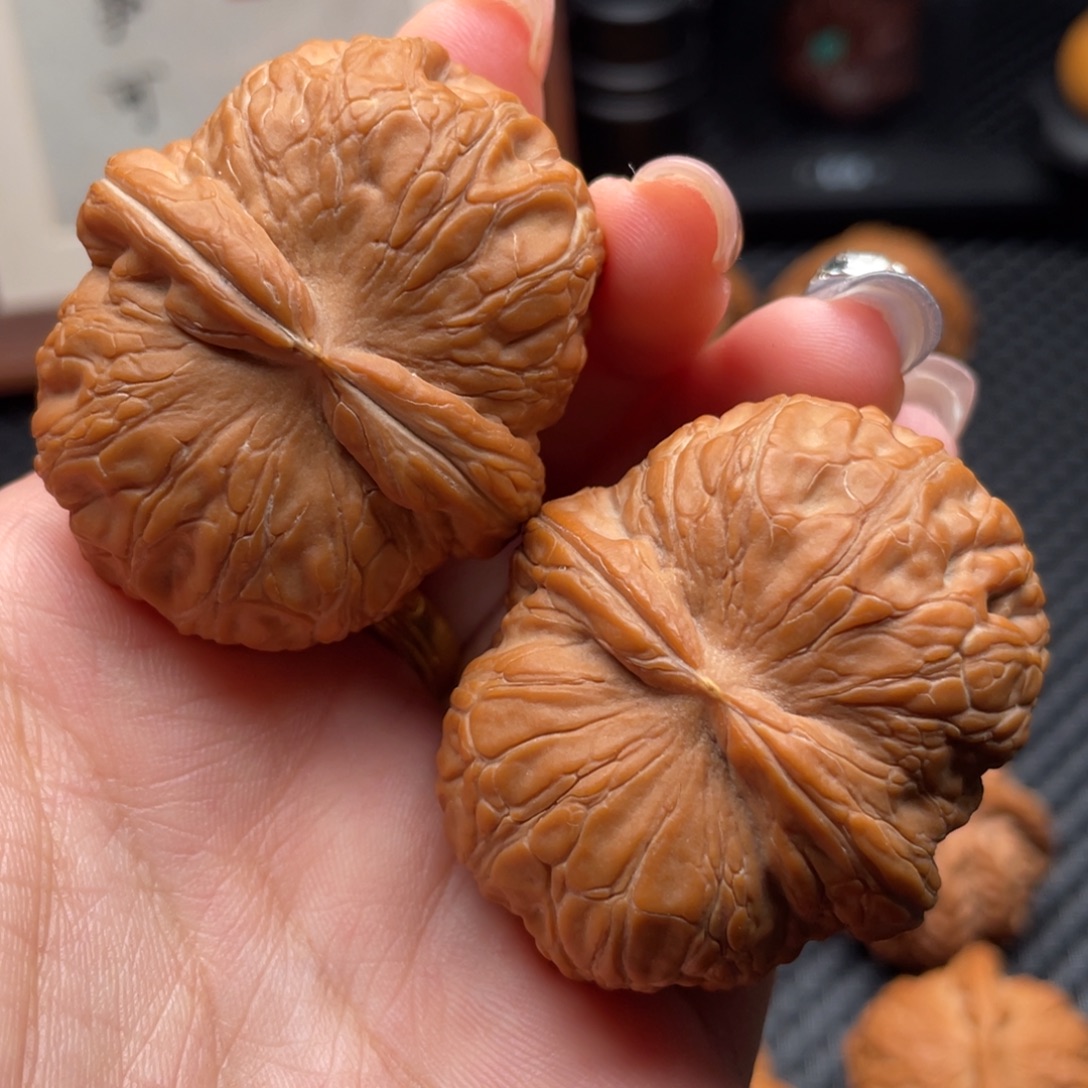 开***心文玩核桃把件元宝