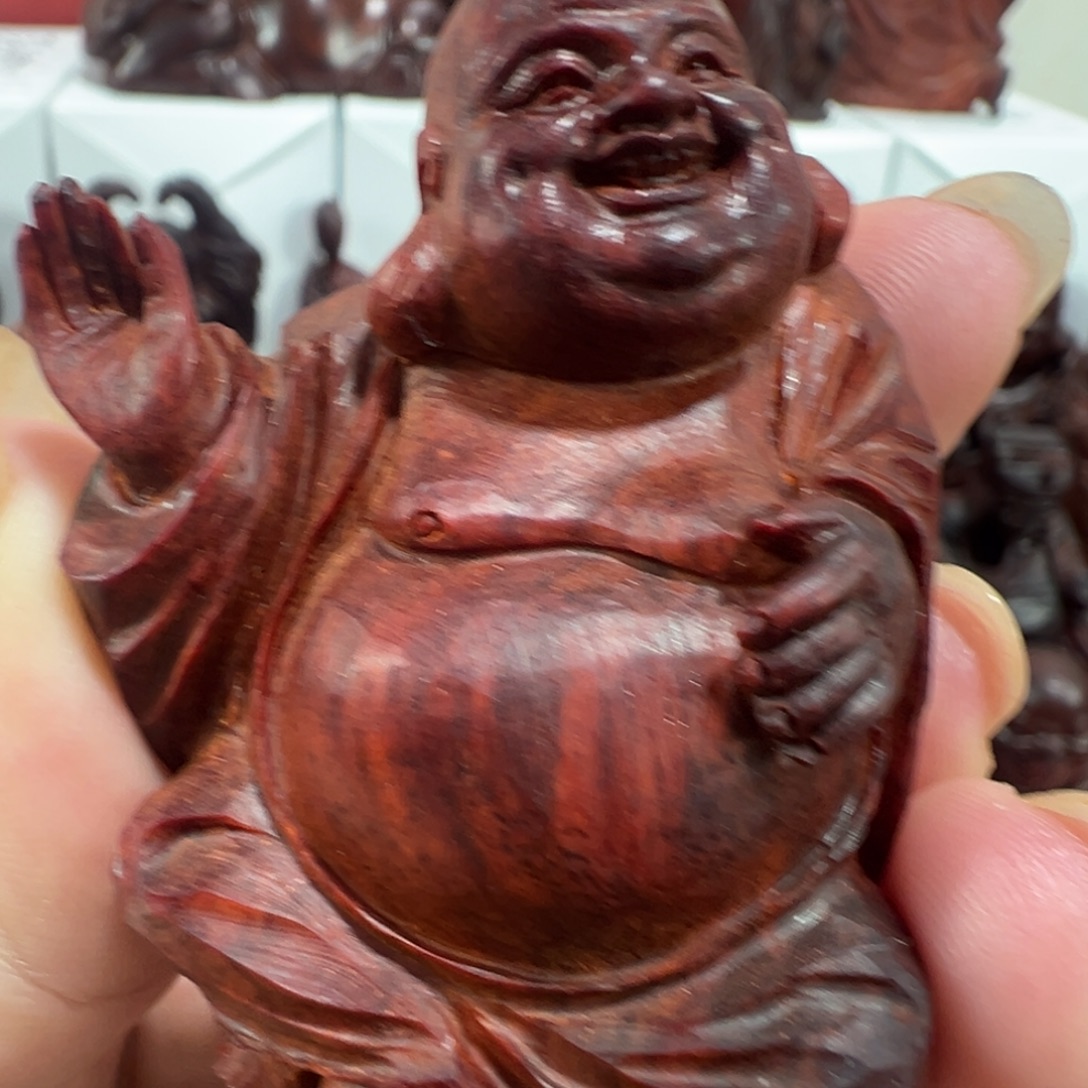 小叶紫檀小叶紫檀乐乐抬手