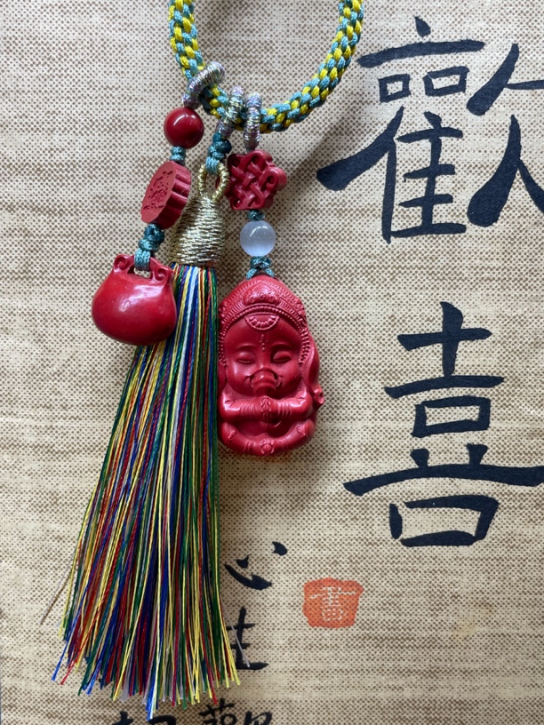 含辰砂工艺品辰砂天然红砂吉祥如意款包挂汽车钥匙扣