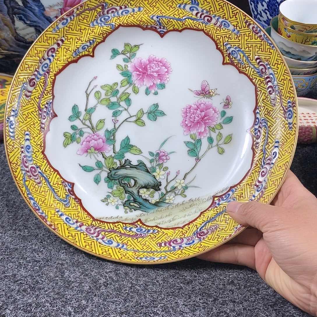 手工手绘陶瓷摆件工艺品多*