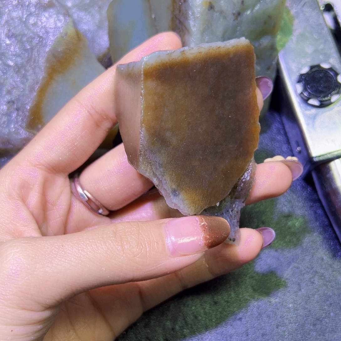 和田玉（糖玉）未镶嵌珠宝半成品