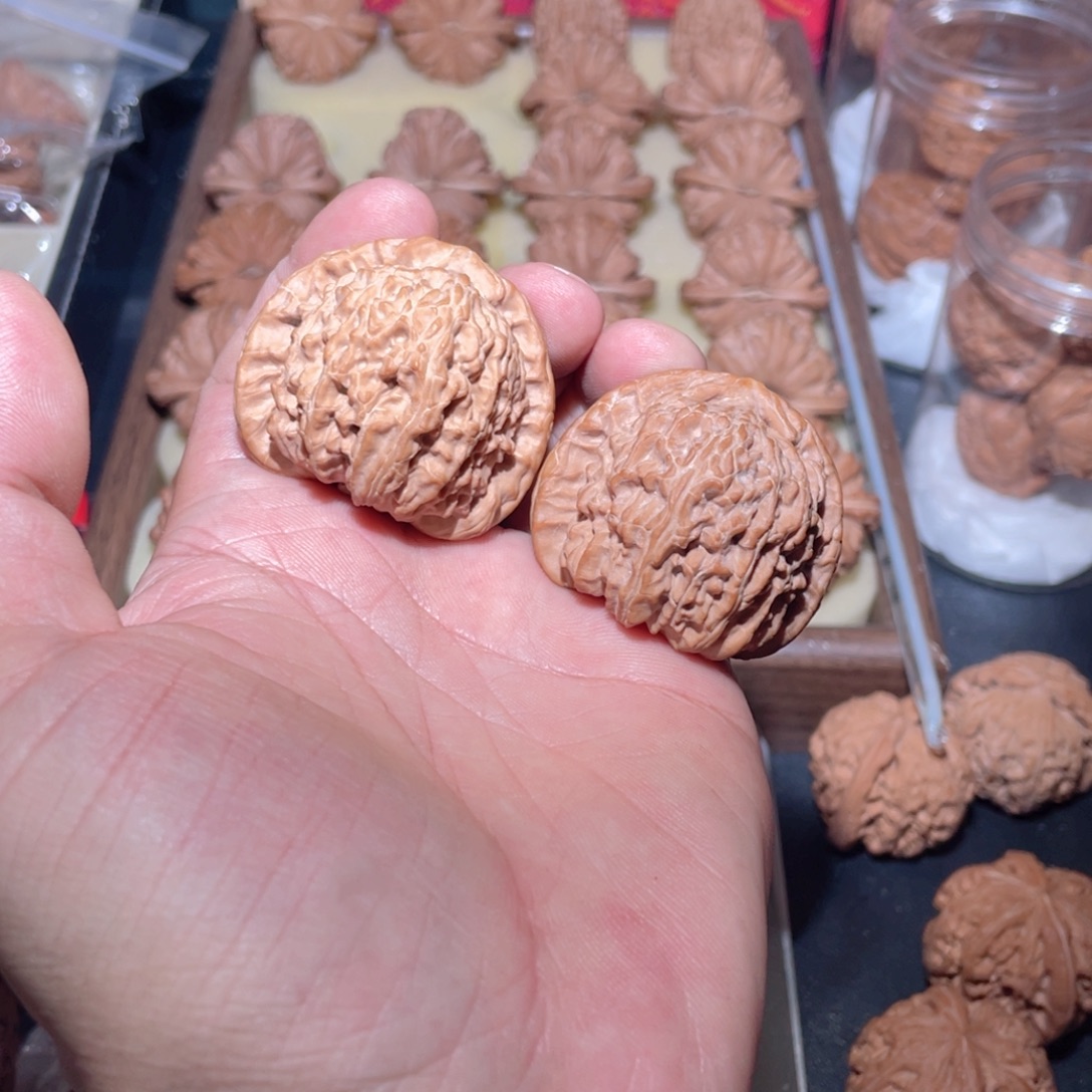 快***；文玩核桃一物一拍