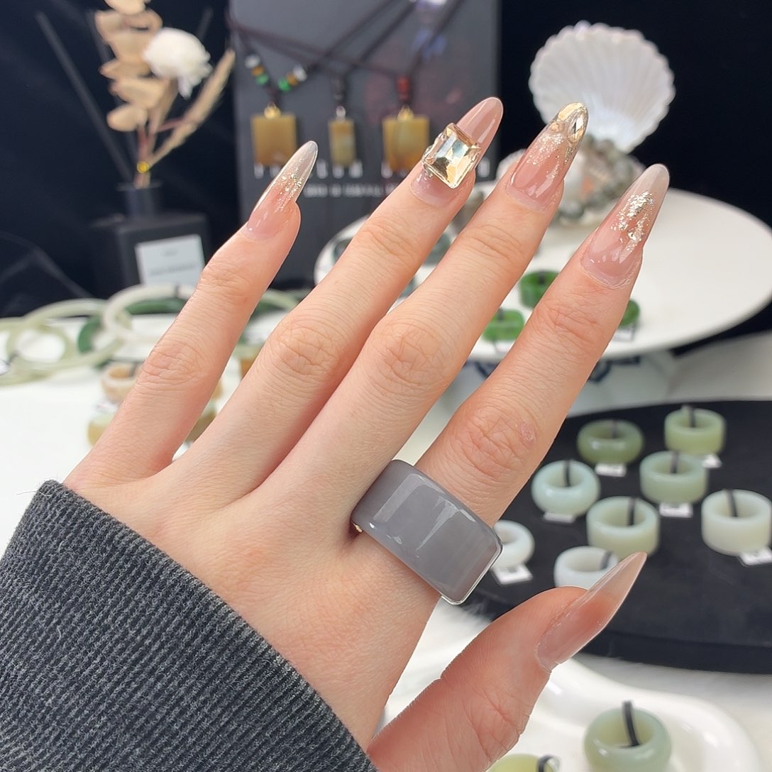 和田玉（糖玉）未镶嵌戒指j5芋泥紫圆切18.5