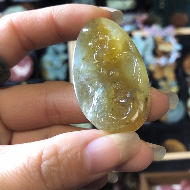 岫玉未镶嵌岫玉挂件