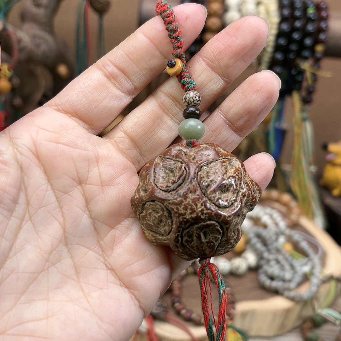 草珠菩提手串鬼脸