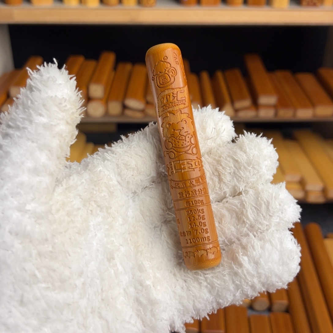 午***瑰红皮火腿肠厚皮满密压手