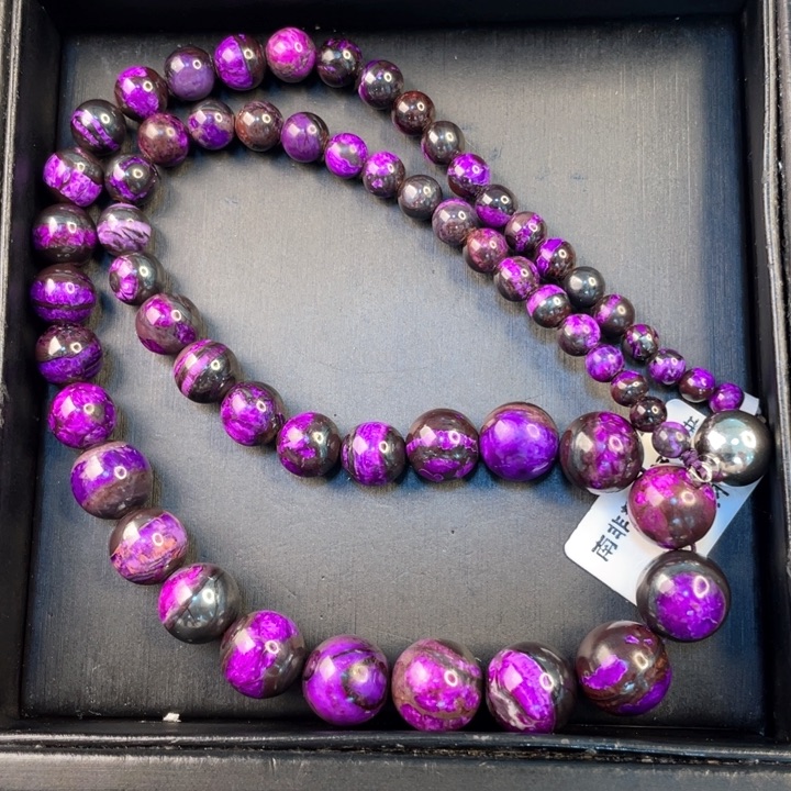 未镶嵌苏纪石（舒俱来）丝绒塔链